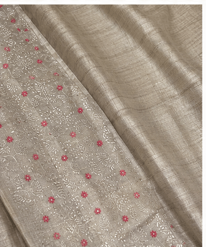 Classic Sand-Beige Handloom Tassar Silk Saree with Crimson Floral Embroidery - Image 3
