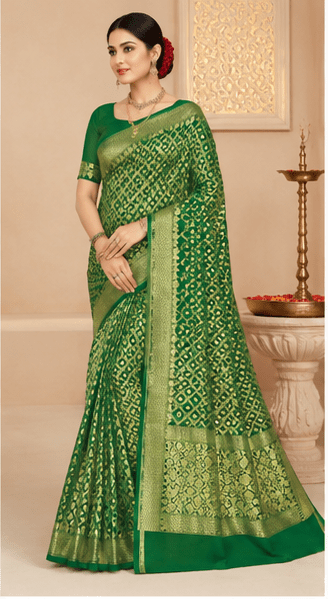 Emerald Green Handmade Bandhej Georgette Saree with Zari Border - Image 3